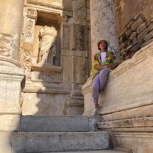 Meet your Posher, Mayra